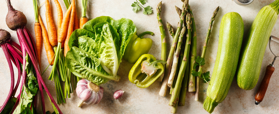 Sezonowe warzywa – kiedy i co jeść? Przewodnik po zdrowym i świadomym odżywianiu