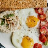 Czy dieta keto jest zdrowa? Wady, zalety i bezpieczeństwo diety ketogenicznej